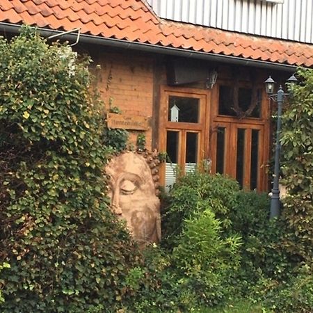 Himmelbettzimmer im Klosterdorf Neustadt am Rübenberge Exterior foto